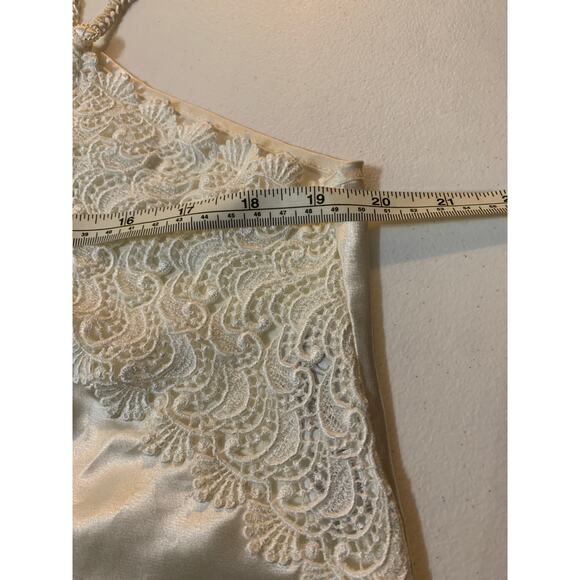 Go Softly Vintage Coquette Lace Cami Size Large - Picture 7 of 8